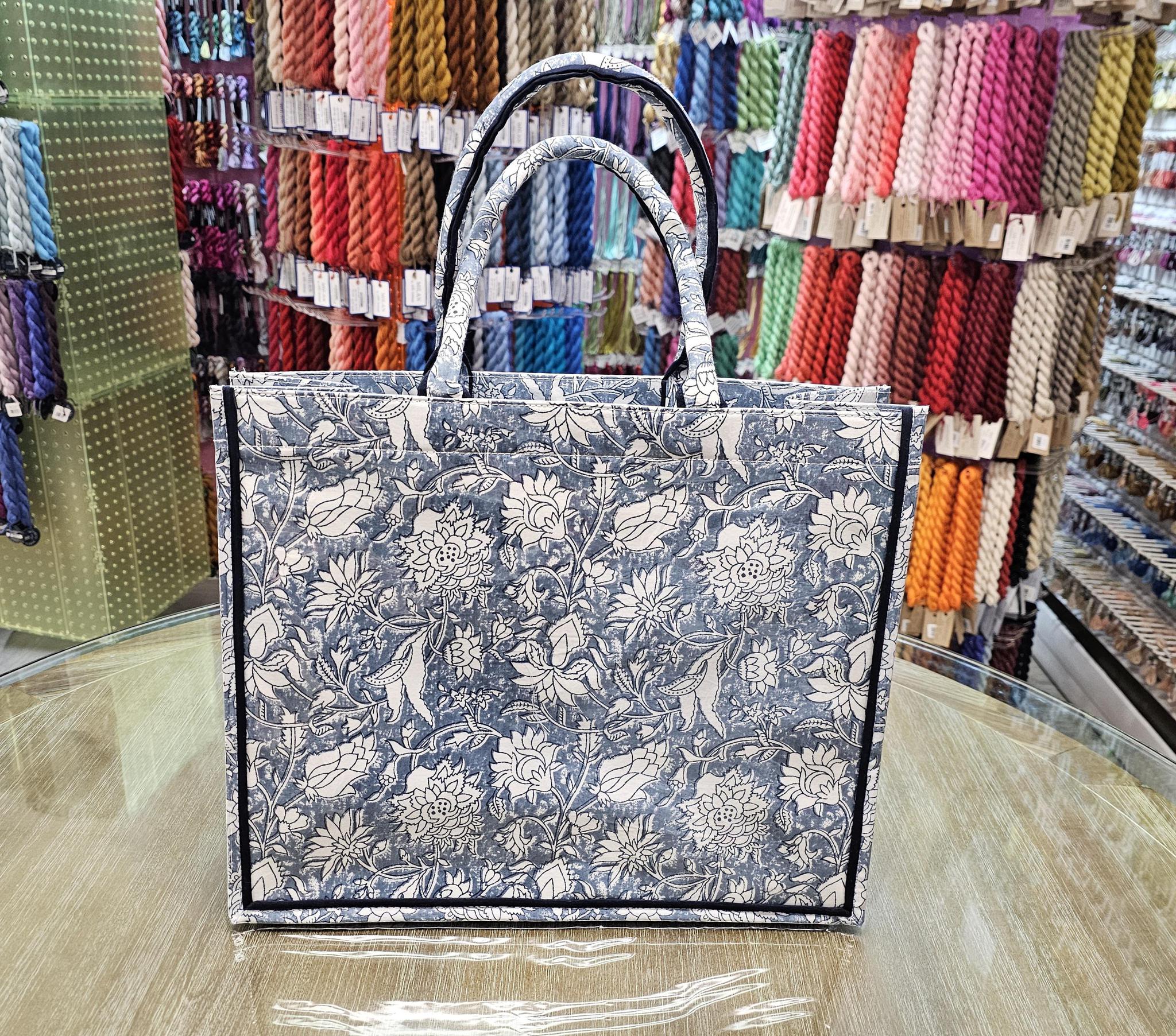 【Raucohouse】Floral pattern see-through bag The CUTEST Clear Bag That's Easy To Make And Fun To Use