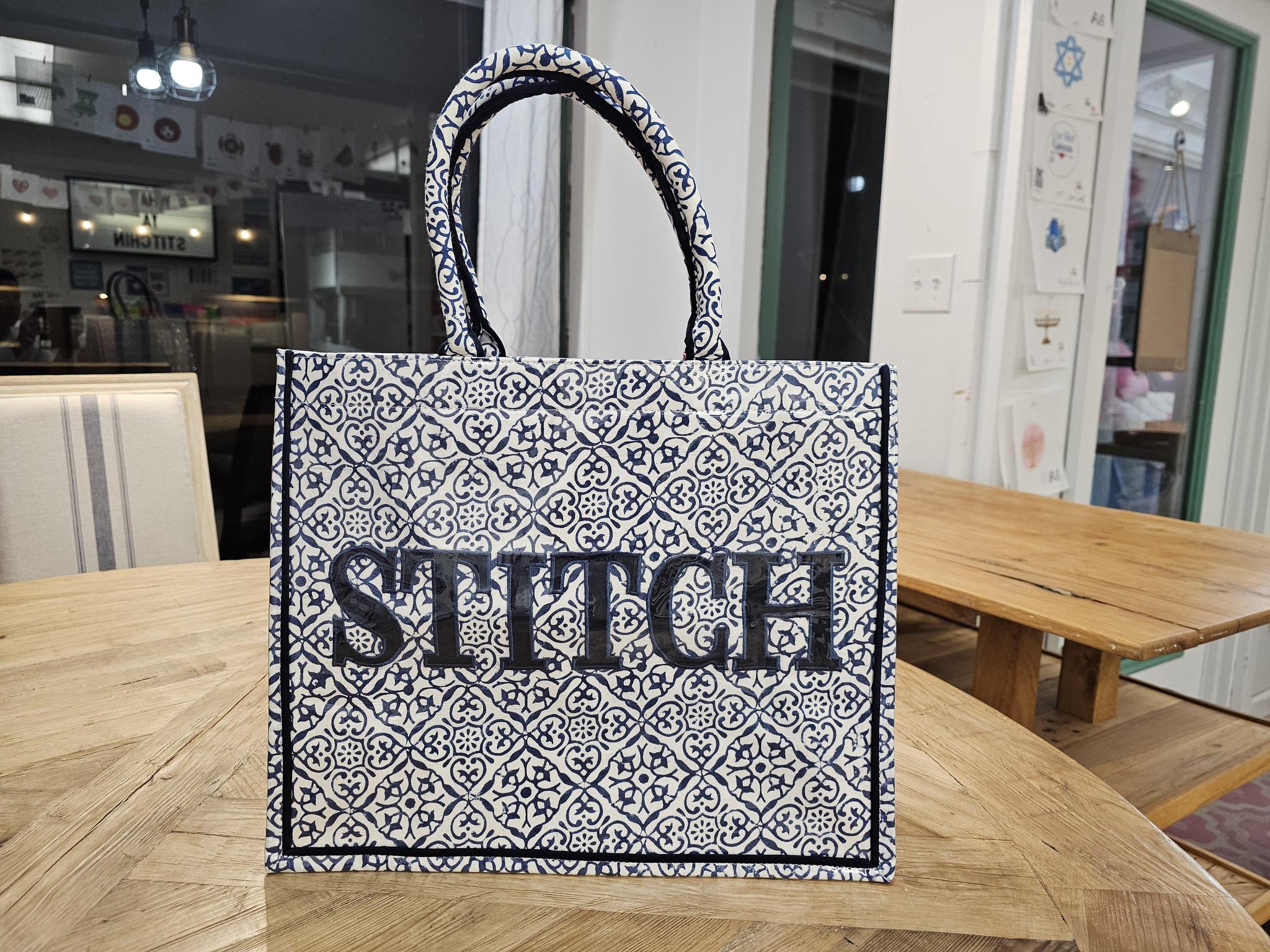 【Raucohouse】Floral pattern see-through bag Clear Coated Bags | Stitch-Stash