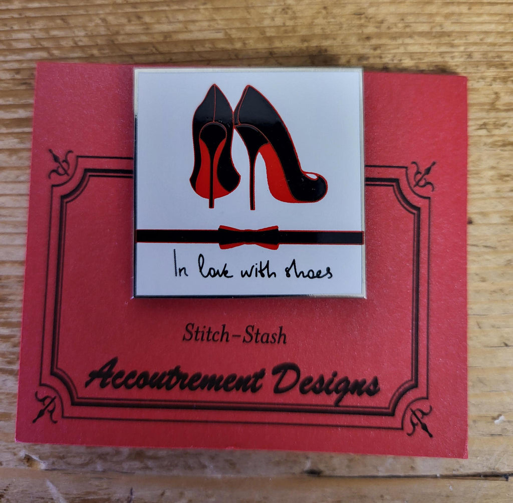 In Love With Shoes magnet
