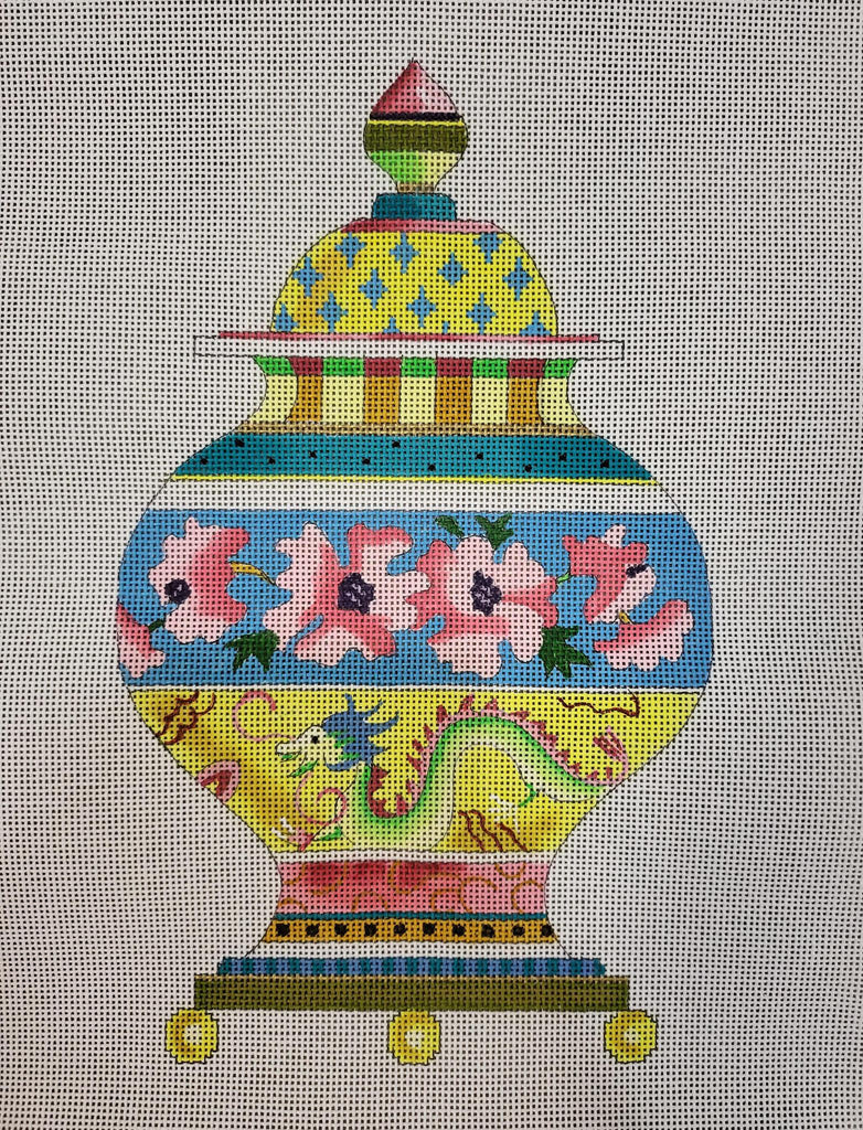 MC465 Oriental Dragon Vase